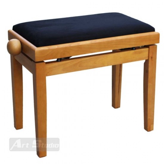 כיסא לפסנתר, צבע עץ